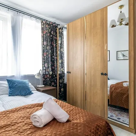 Wonderful 2-bedroom With Balcony Apartamento *